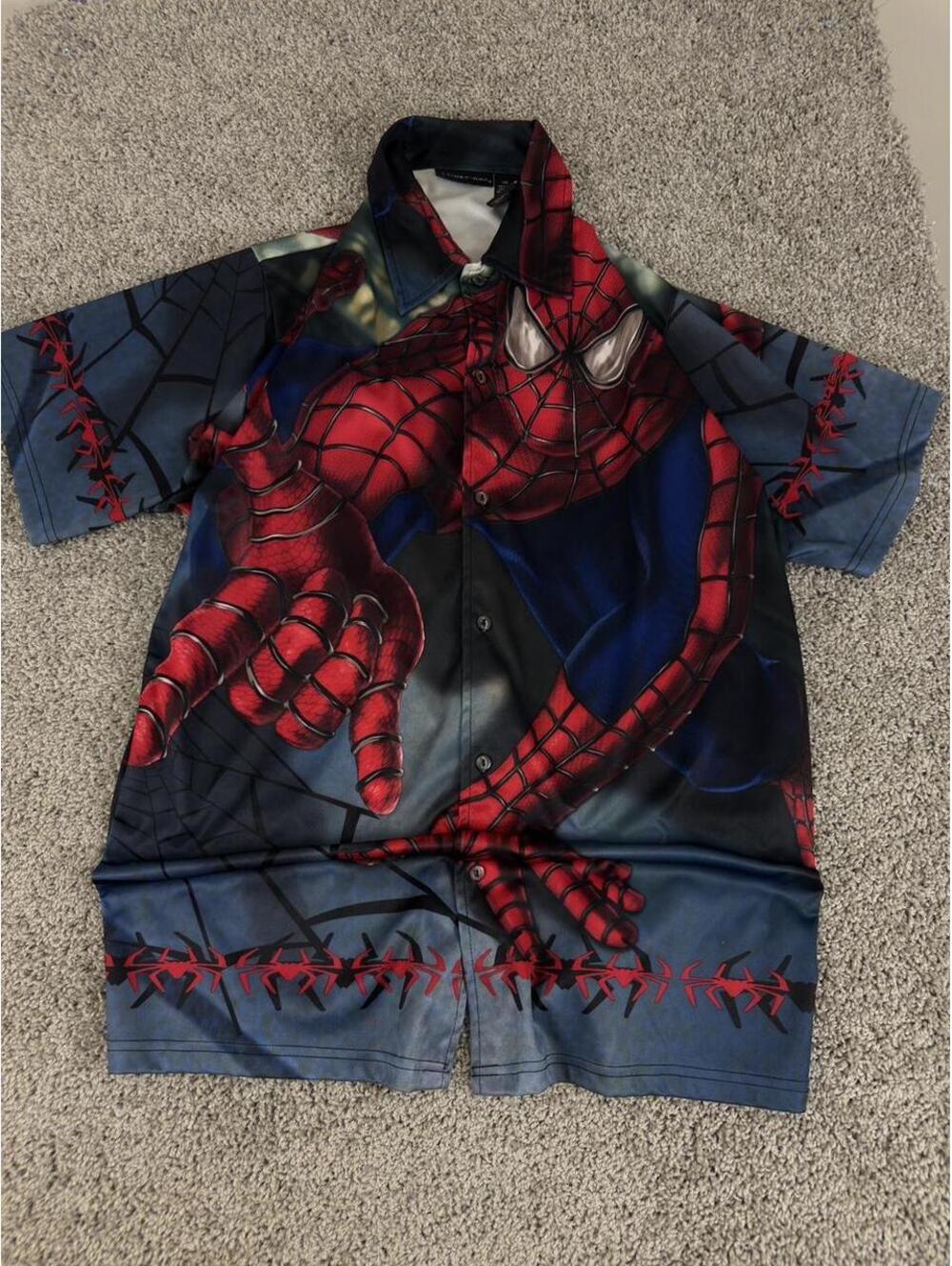 Vintage Marvel Spider-Man all over print button up shirt tagged size M